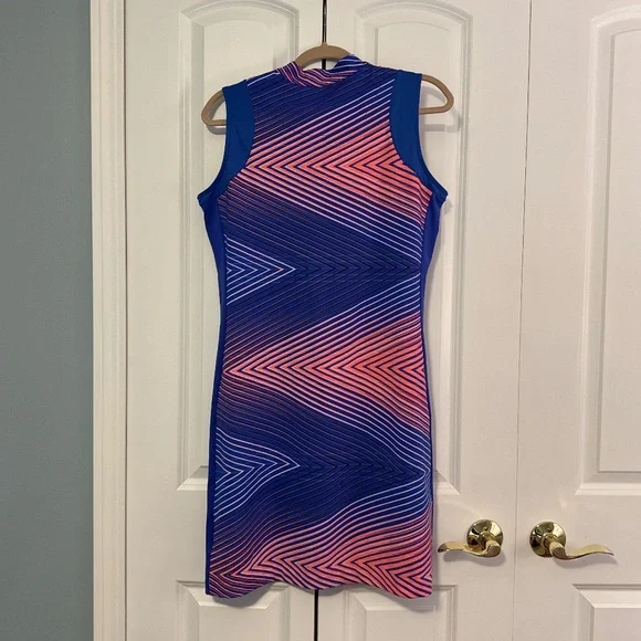 Women’s Tail Golf Dress - Picture 3 of 3